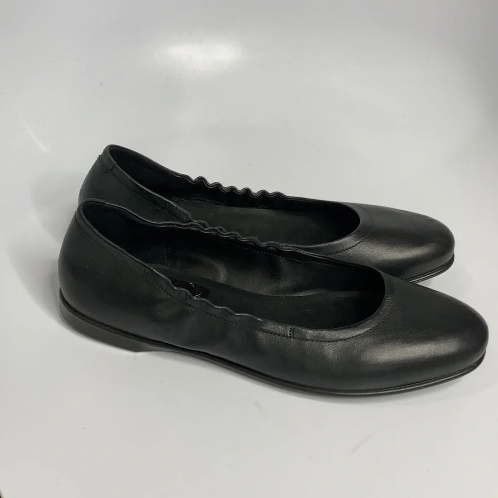 ECCO black‎ leather ballet flats size 40